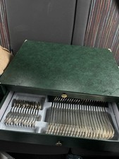 Ménagère set 61 pièces