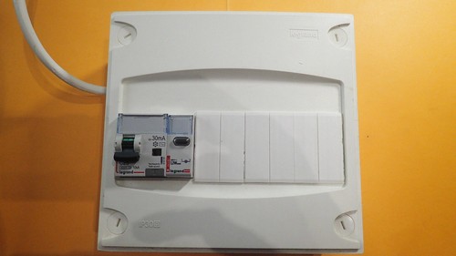 Tableau electrique legrand - electrique,