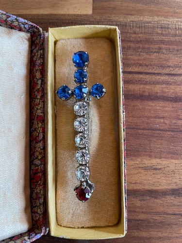 Ancienne croix argenté - ancienne,