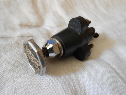 Commutateur bouton poussoir - commutateur,