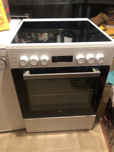 Cuisinière vitrocéramique - cuisinière,