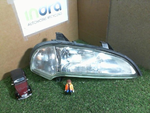Phare vitre droit opel tigra - vitre,