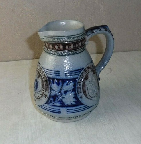 Ancien pichet cruche - /,