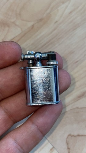 Briquet rechargeable - , à