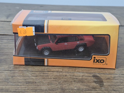 Voiture miniature lada 2105 - lada,
