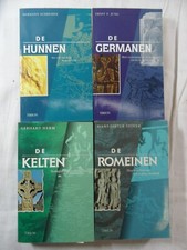 lot de 4 livres -  De Hunnen / De Germanen / De Kelten / De Romeinen -  7097p