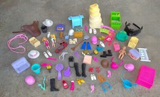 lot vrac  accessoire barbie et