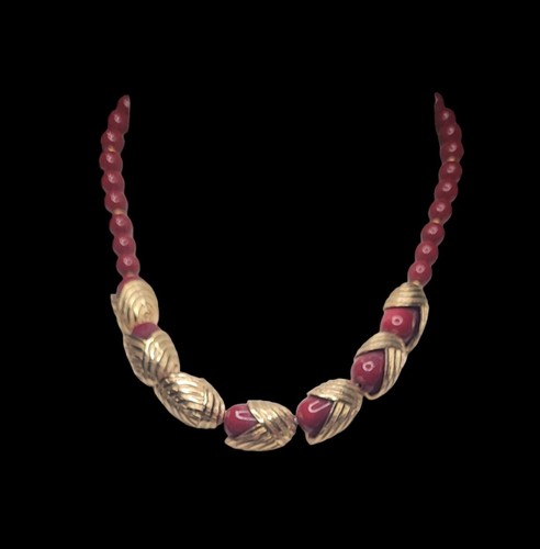 Helena rubinstein necklace - helena,