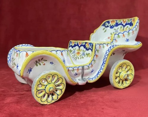 Voiture tacot vide poche - vide,