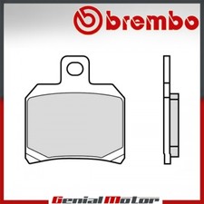 Plaquettes Brembo Frein Arriere CC pour Yamaha MAXSTER 125 2001 > 2003