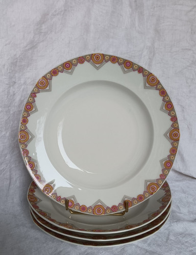Assiettes plates en - plates,