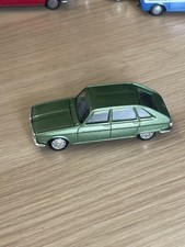 Norev - Renault R16 - Les