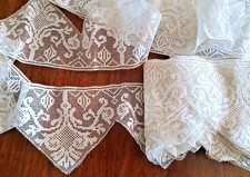 DENTELLE - 306 cm de dentelle