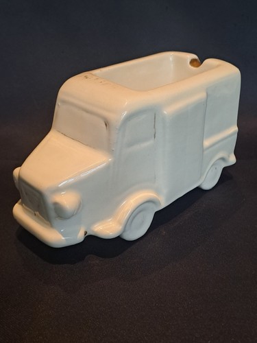 Joli camion cendrier - joli,