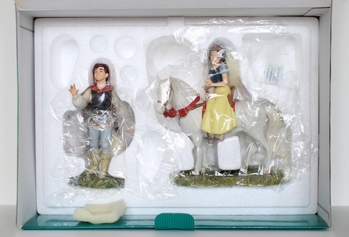 Wdcc snow white - on, horse