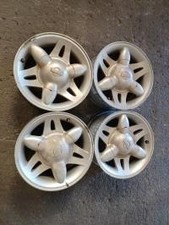 Jeu de 4 jantes  NISSAN