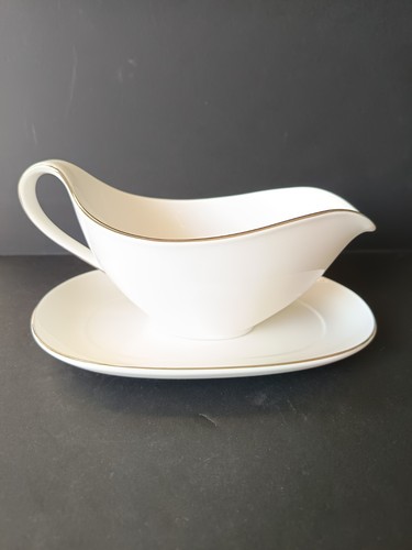 Saucière avec plateau - saucière,