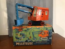 "JOUSTRA" 439 LITHOGRAPHED SHEET METAL MECHANICAL EXCAVATOR (L 31.5 cm)