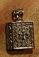 Médaille Religieuse Ancienne