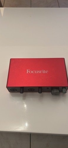 Focusrite scarlett 4i4 - focusrite,