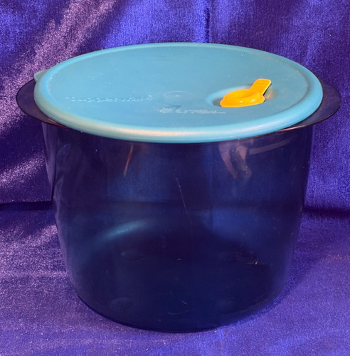 Vtg tupperware vent - tupperware, serve