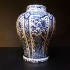 Art nouveau porcelaine vase