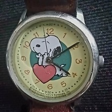Montre Snoopy Vintage 1958 United Features Syndicate Inc. fonctionne