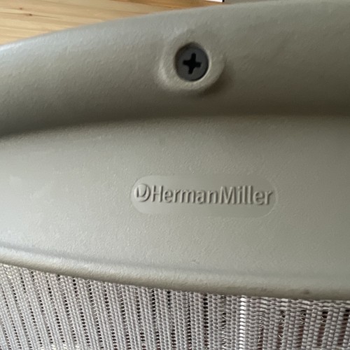 Herman miller aeron gray - aeron,