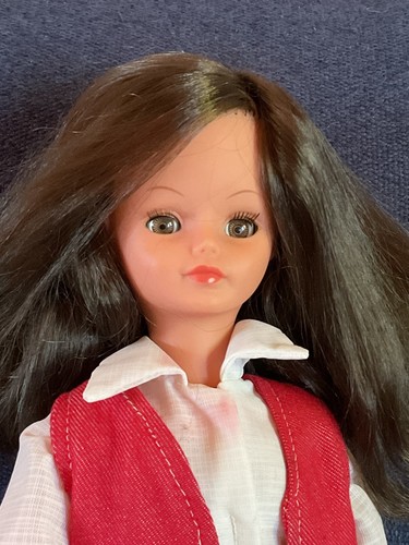 Poupée cathie bella avec - poupée,