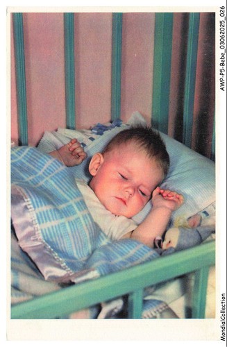 Awpp5 0326 bebe baby in - -, bed