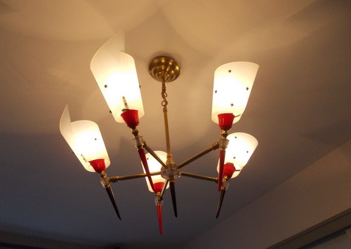 Lustre suspension design - s),