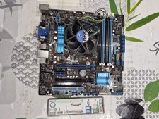Carte mère ASUS P8Z77-M avec