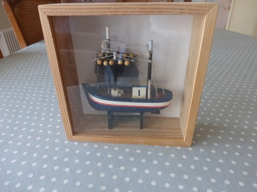 Maquette bateau pêche - de,
