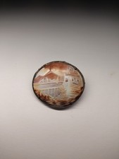 Vintage Hand-Carved Shell Cameo Brooch – Scenic Landscape Design