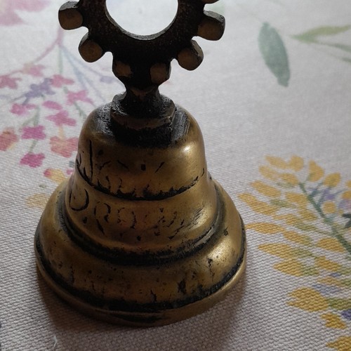 Petite cloche couvent - cloche, en