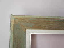 Cadre en bois  mouluré vert