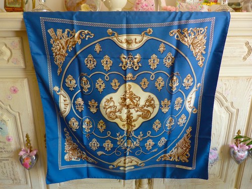 Carre soie hermes modele - carre,
