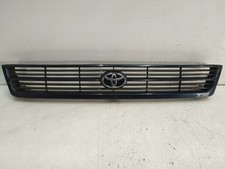 5310105010 grille gauche capot