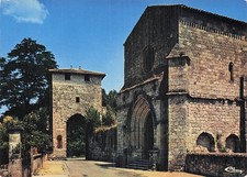 47 VIANNE PORTAIL DE L EGLISE