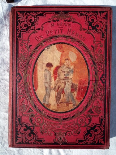 Petite bibliothèque blanche