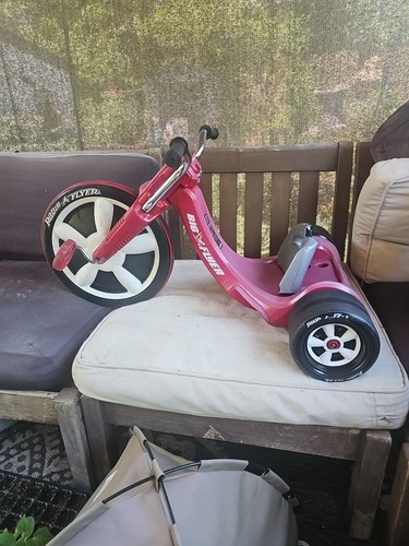 Radio flyer model 474 - radio,
