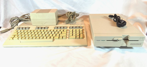 Commodore c128 computer 1571 - +,