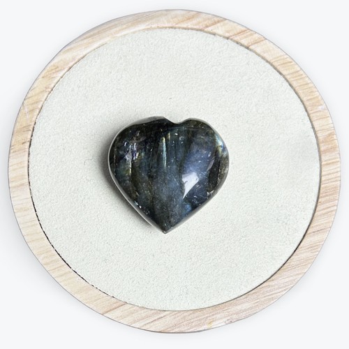 Labradorite rolled stones - labradorite,