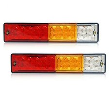 Deux Feux Arrières 12V LED x2