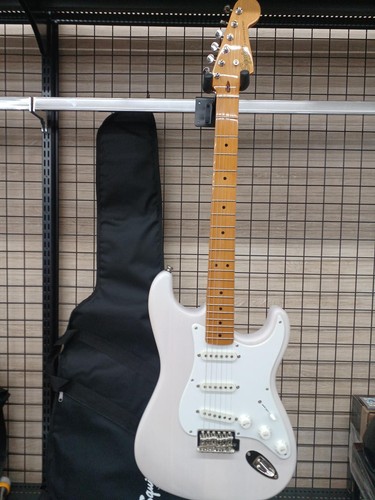 Guitare électrique squier - guitare,
