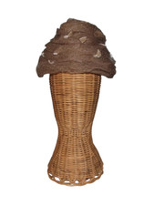 Chapeau en résille beige à