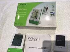 STATIUON METEO OREGON SCIENTIFIC AVEC CAPTEUR SOLAIRE RMR331ES .
