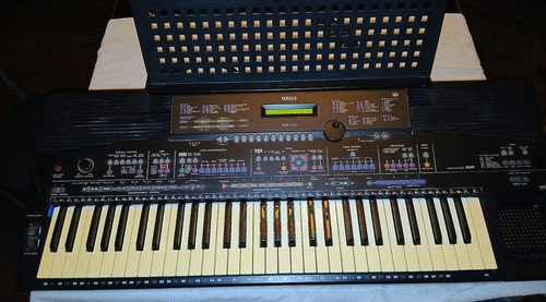Yamaha psr 1700 workstation - psr-1700,