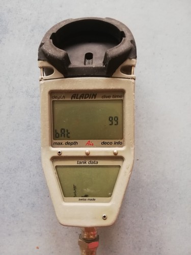 Remplacement pile uwatec - remplacement,