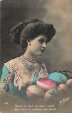 CP PROFILE WOMAN BUN NECKLACE BEADS WITH EGGS DECORATIONS - 46549